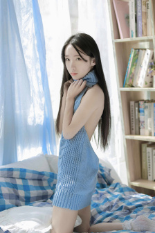 俄“半裸派对”引多方不满