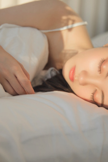女按摩师