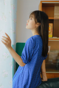 后入式日六十妇女